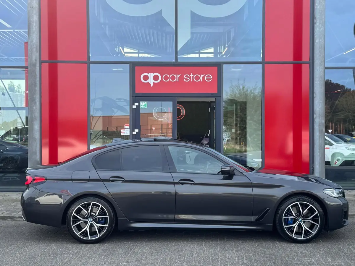 545e M-Sport Executive Uniek Vol | Laser Lights | Panorama | Harman/Kardon | Stoelventilatie | Head UP| Trekhaak| BTW
