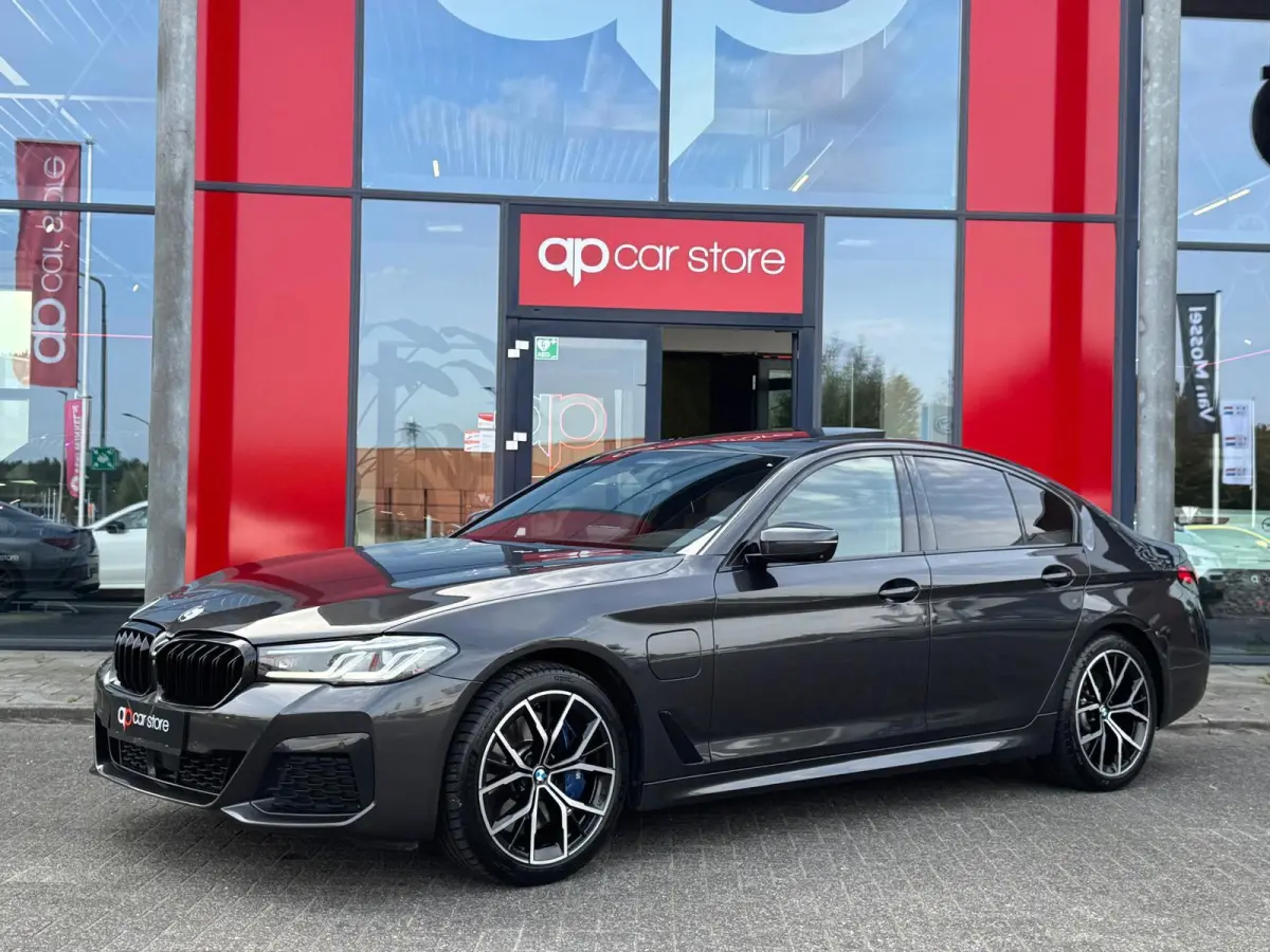 545e M-Sport Executive Uniek Vol | Laser Lights | Panorama | Harman/Kardon | Stoelventilatie | Head UP| Trekhaak| BTW