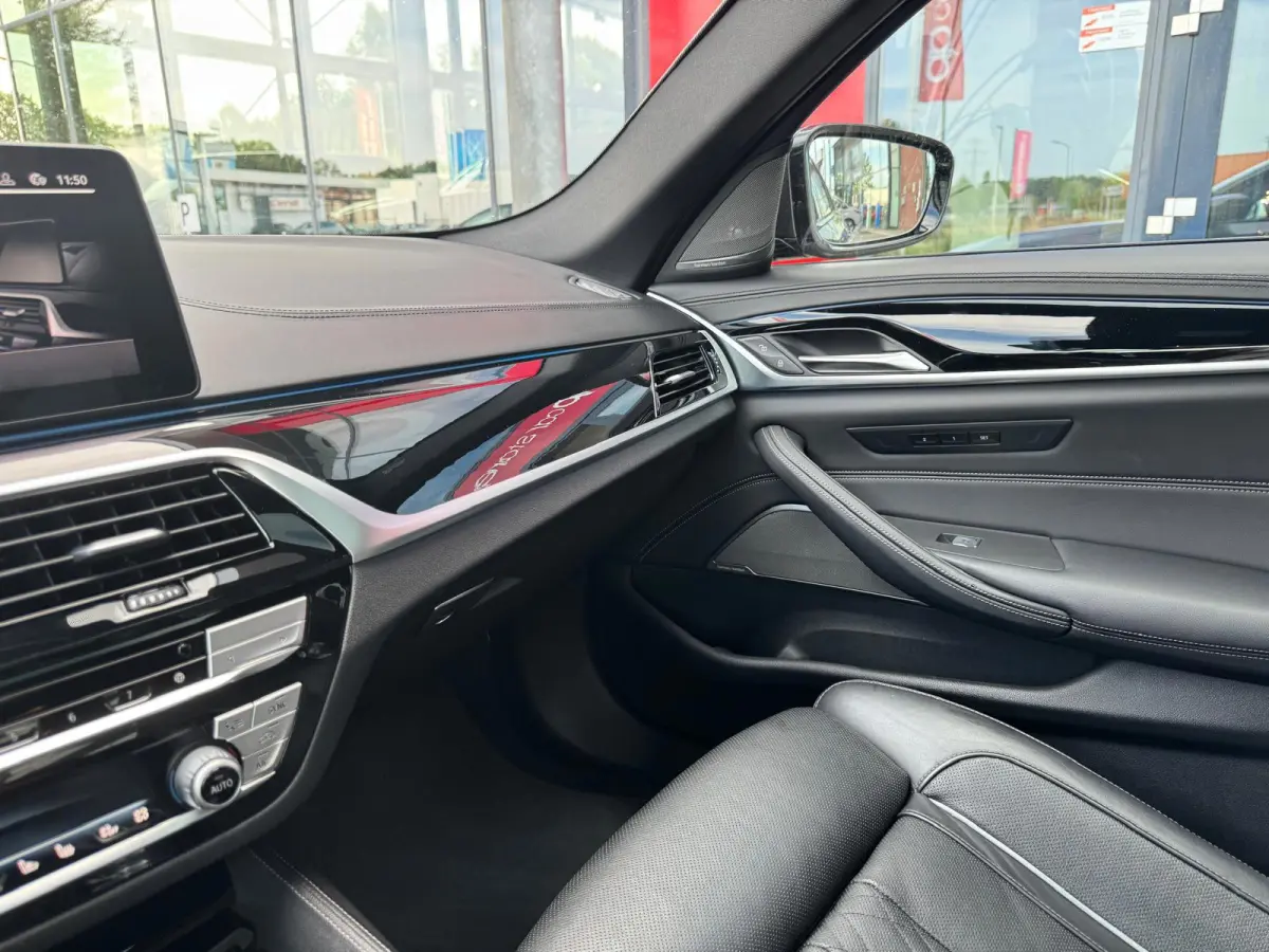545e M-Sport Executive Uniek Vol | Laser Lights | Panorama | Harman/Kardon | Stoelventilatie | Head UP| Trekhaak| BTW