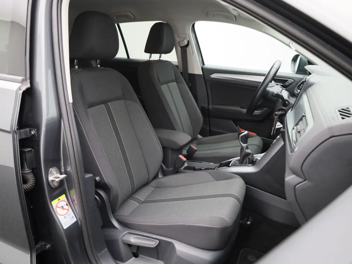 1.0 TSI Life 75 Edition 110 PK | Camera | Adaptive Cruise Control | Parkeersensoren | Apple Carplay | Android Auto | Digital Cockpit Pro | Lichtmetalen velgen |