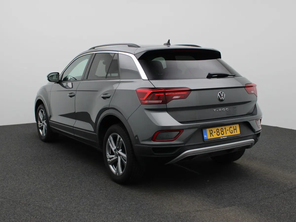 1.0 TSI Life 75 Edition 110 PK | Camera | Adaptive Cruise Control | Parkeersensoren | Apple Carplay | Android Auto | Digital Cockpit Pro | Lichtmetalen velgen |