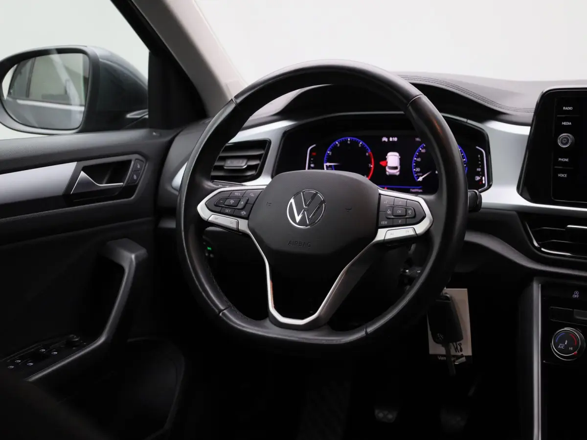 1.0 TSI Life 75 Edition 110 PK | Camera | Adaptive Cruise Control | Parkeersensoren | Apple Carplay | Android Auto | Digital Cockpit Pro | Lichtmetalen velgen |