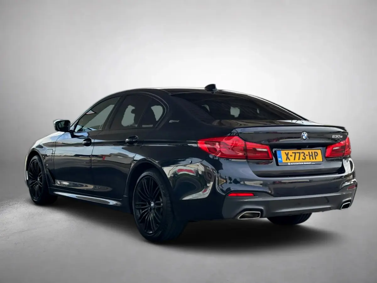 530e iPerformance High Executive(Dealer OnderH, Navi Prof, Comfort Zetels, Harman/ Kardon, Head-up, 360 camera, Etc)