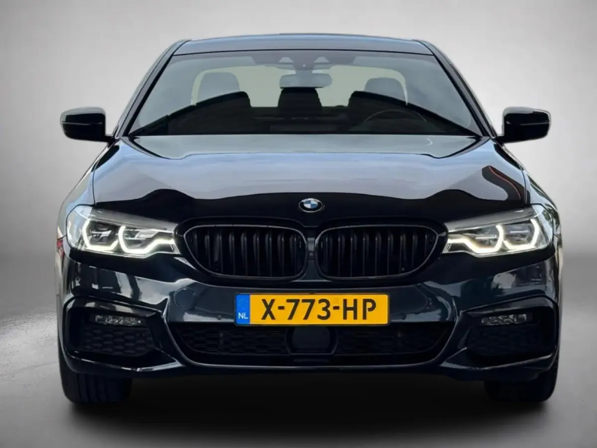530e iPerformance High Executive(Dealer OnderH, Navi Prof, Comfort Zetels, Harman/ Kardon, Head-up, 360 camera, Etc)