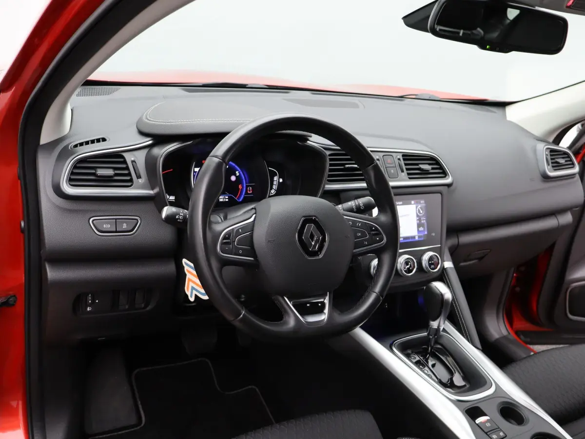 TCe 140 EDC GPF BOSE Edition | automaat | trekhaak |
