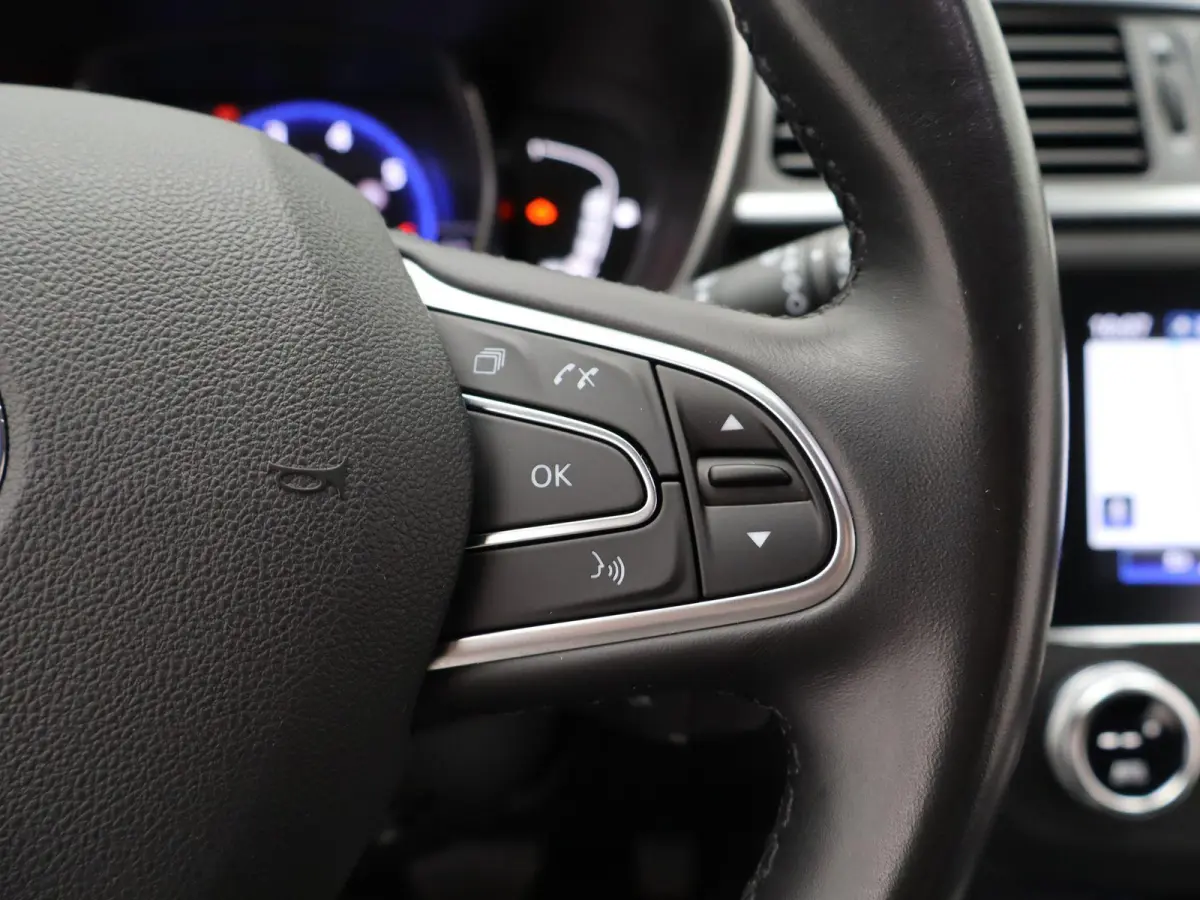 TCe 140 EDC GPF BOSE Edition | automaat | trekhaak |
