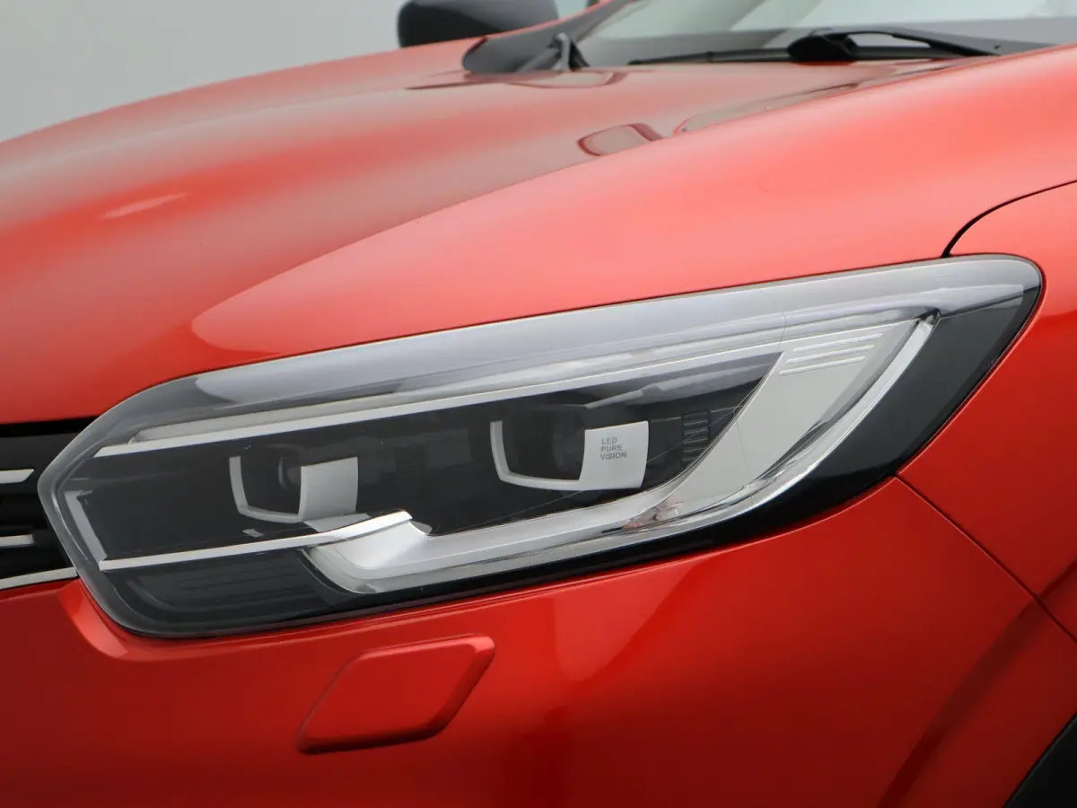 TCe 140 EDC GPF BOSE Edition | automaat | trekhaak |