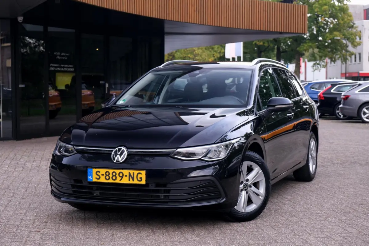 Volkswagen Golf Variant 2023 Benzine Automatisch leasen