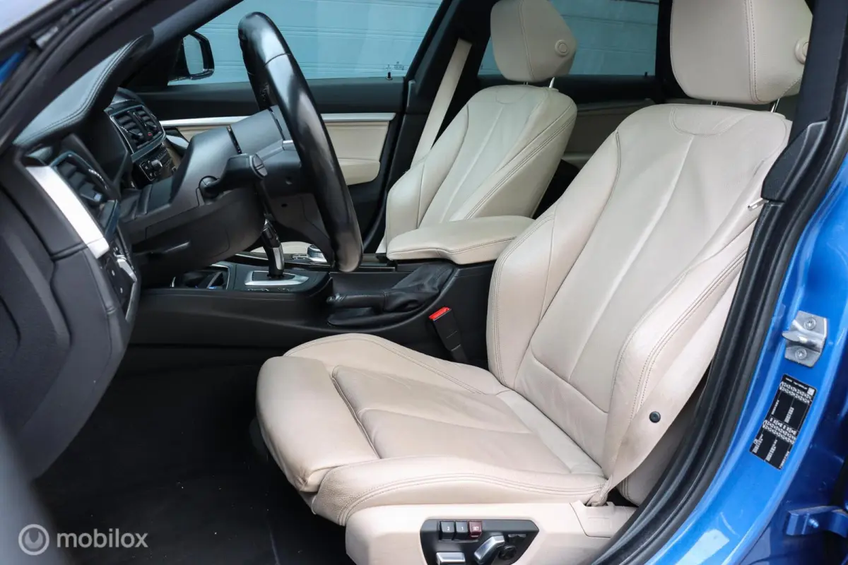 330i High Executive