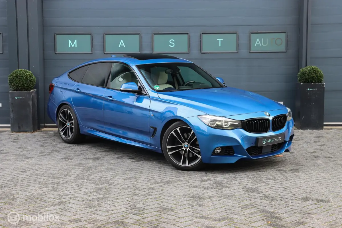 330i High Executive