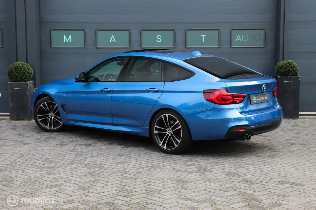 330i High Executive