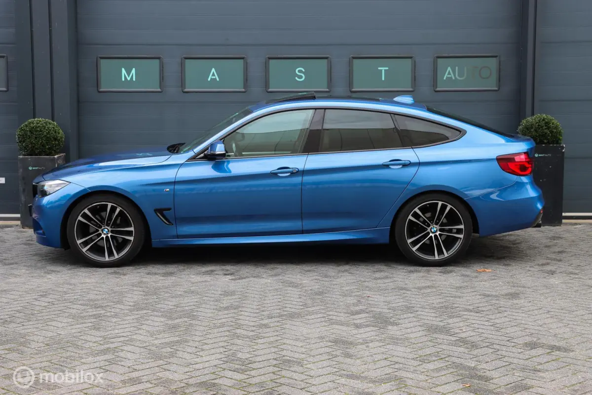 330i High Executive