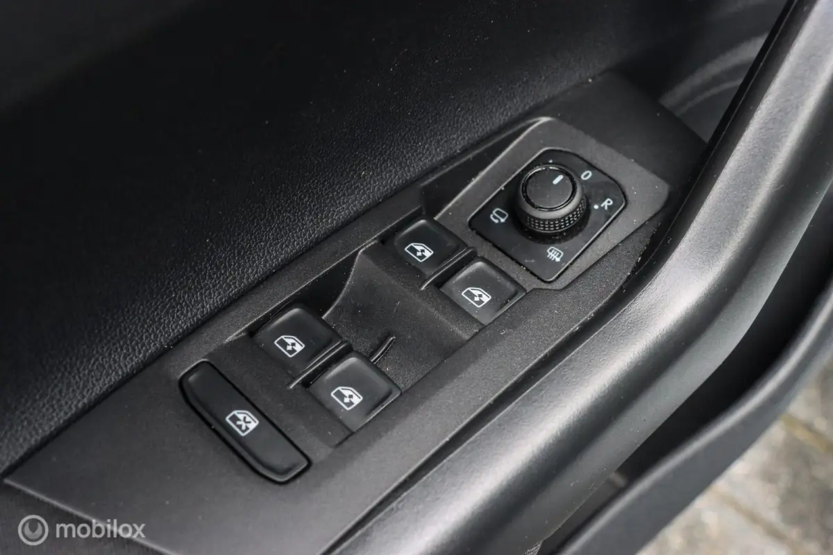 1.0 TSI Comfortline|NAP|ACC|CARPLAY|DAB+
