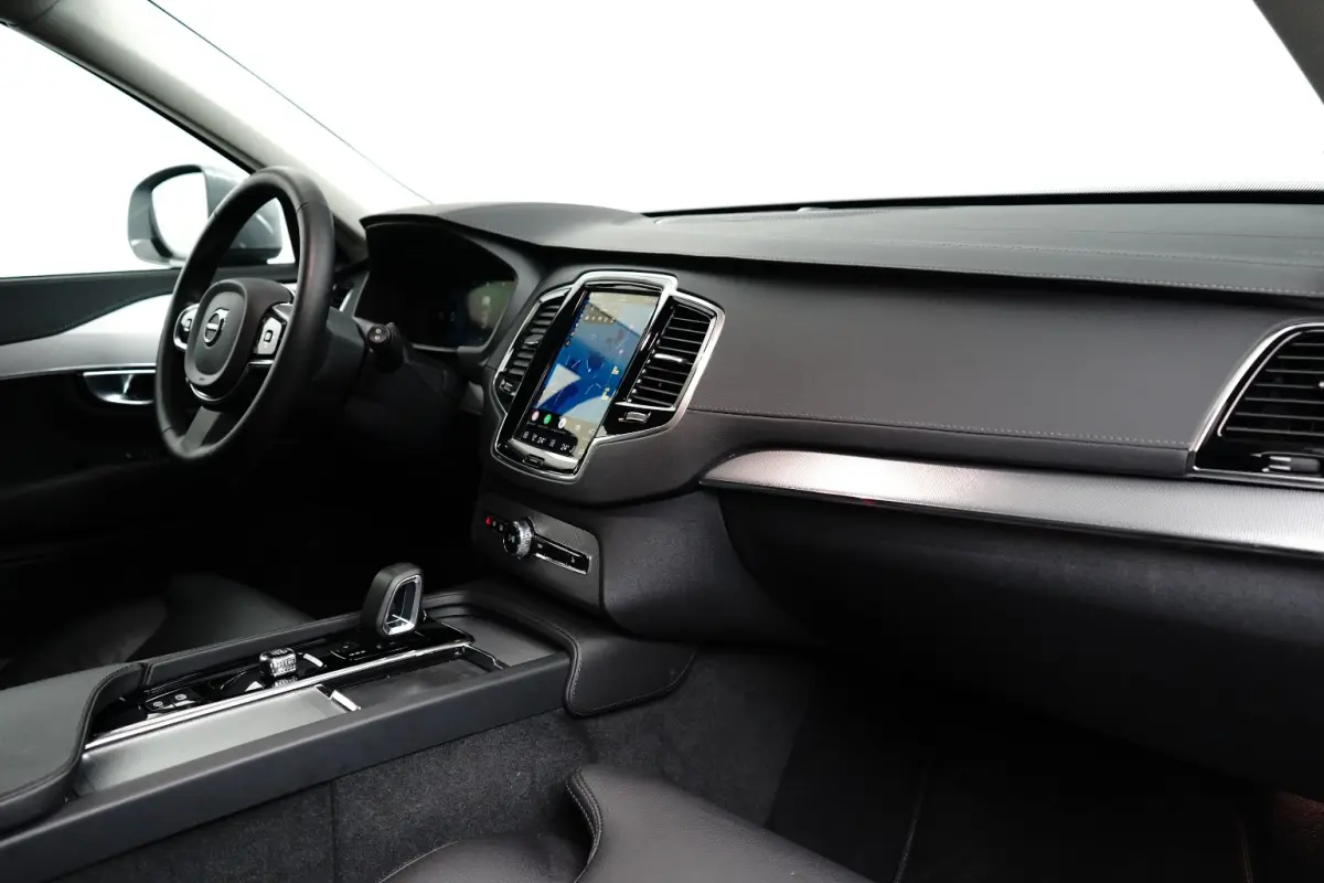 2.0 T8 Recharge AWD Plus Bright | BLIS | Leder | 20" | Harman Kardon |