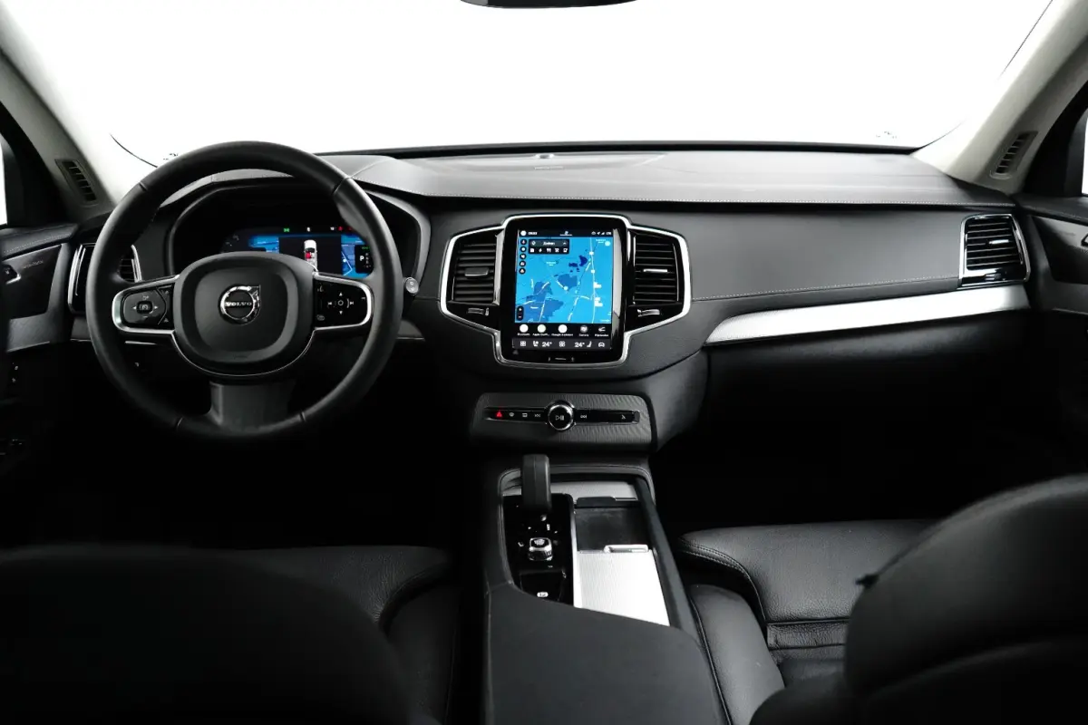 2.0 T8 Recharge AWD Plus Bright | BLIS | Leder | 20" | Harman Kardon |