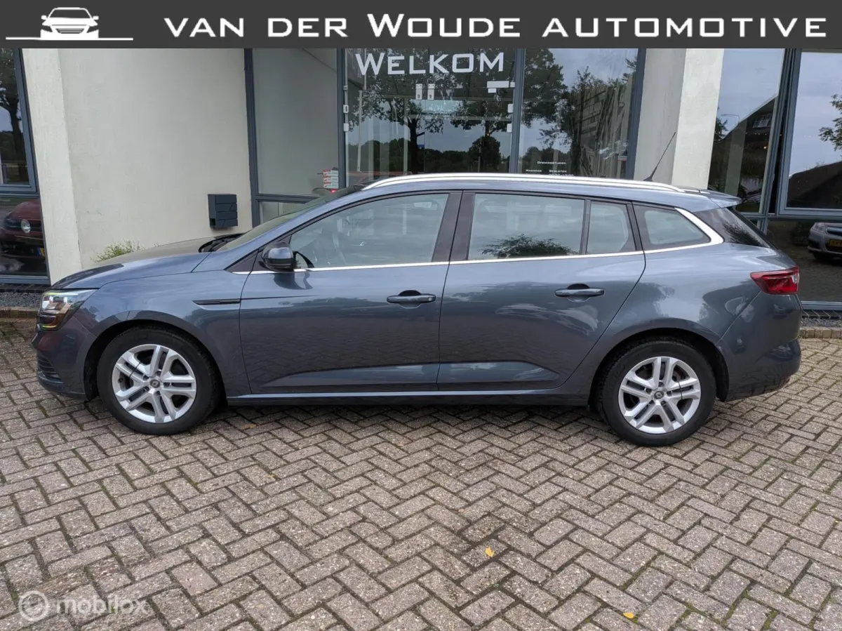 Renault Mégane Estate 2020 Benzine Handgeschakeld leasen
