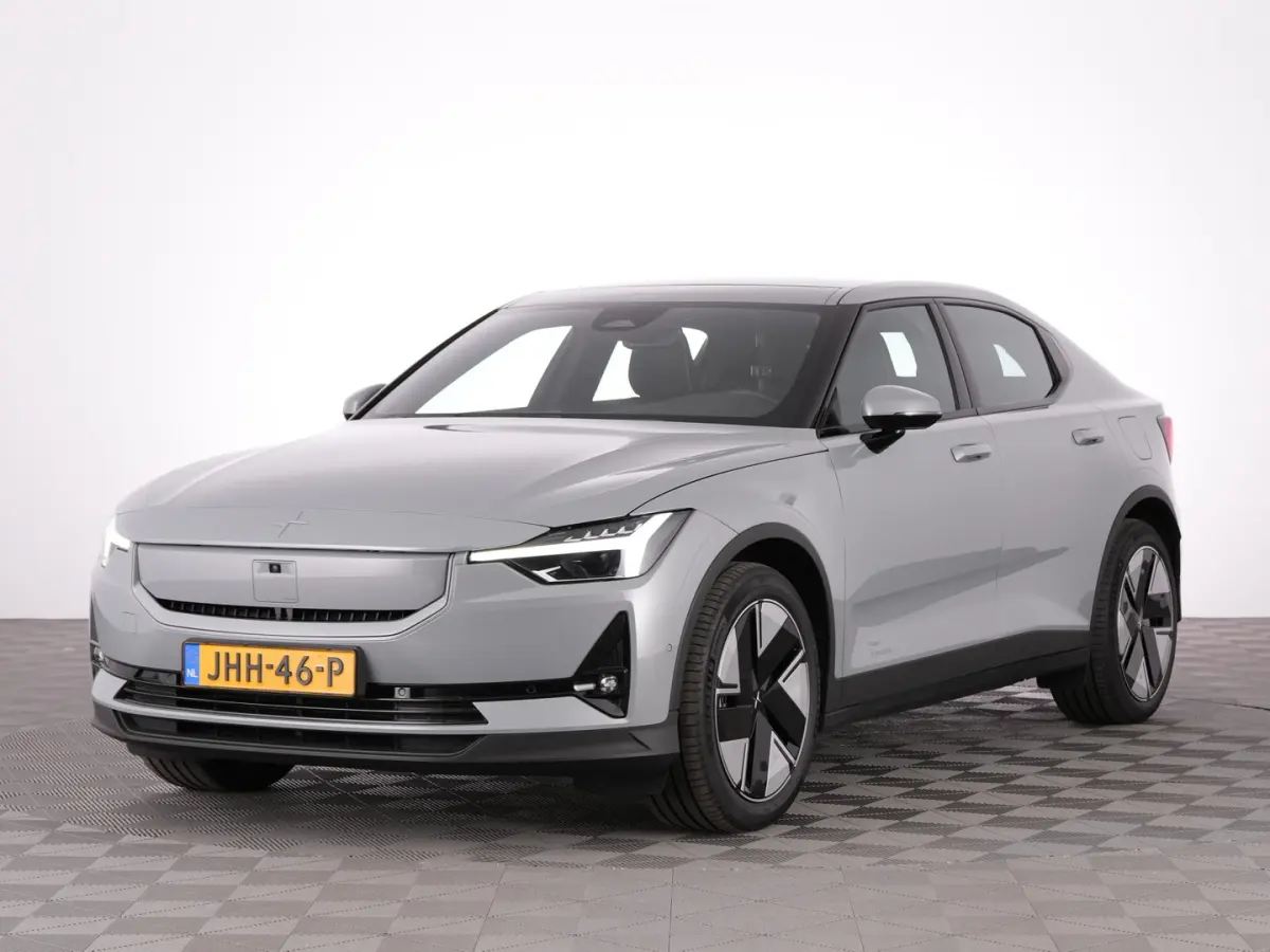 Standard Range Single Motor Plus 70 kWh | PANORAMADAK | harman/kardon | EL. Stoelen ✅ 1e Eigenaar !