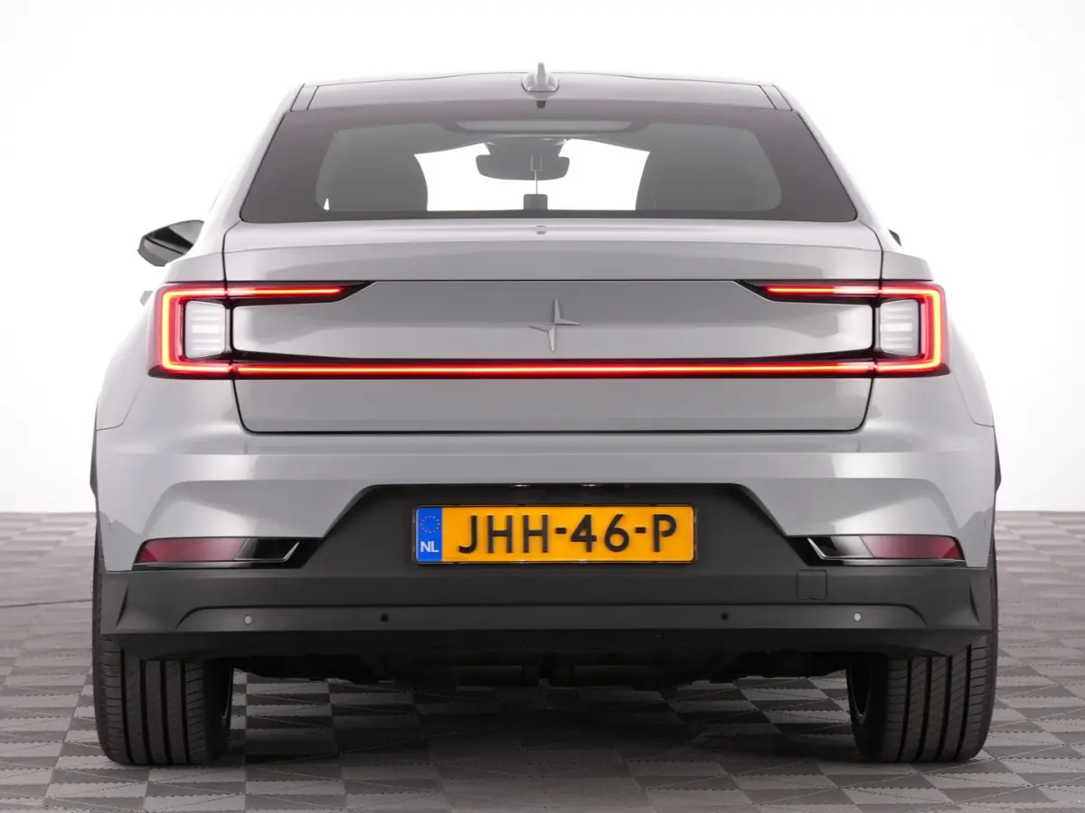 Standard Range Single Motor Plus 70 kWh | PANORAMADAK | harman/kardon | EL. Stoelen ✅ 1e Eigenaar !