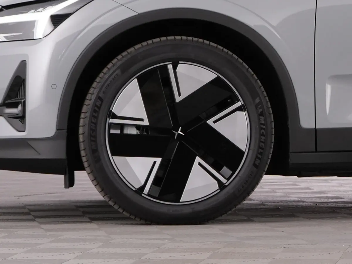 Standard Range Single Motor Plus 70 kWh | PANORAMADAK | harman/kardon | EL. Stoelen ✅ 1e Eigenaar !