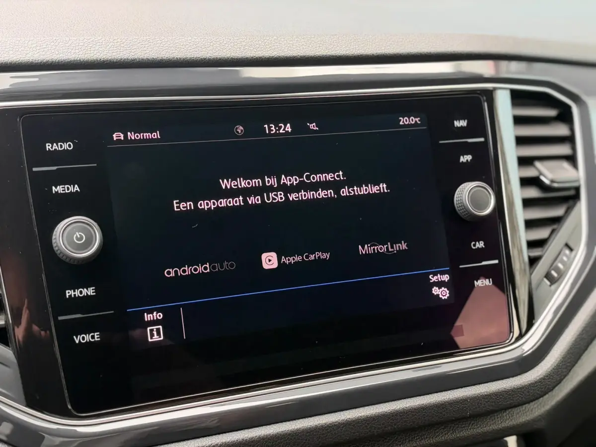 1.5 TSI 3x R-LINE DSG l VIRTUAL l CAMERA l ST-VERW l TREKHAAK l ADAPT.CRUISE l LANE ASSIST l CARPLAY