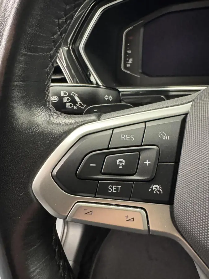 1.0 TSi Style 110PK Automaat-Trekhaak-Navigatie-Cr.contr-Carplay-Clima-Camera-Stoelverwarming-Parkeersensoren-Virtual-Lm18''velgen