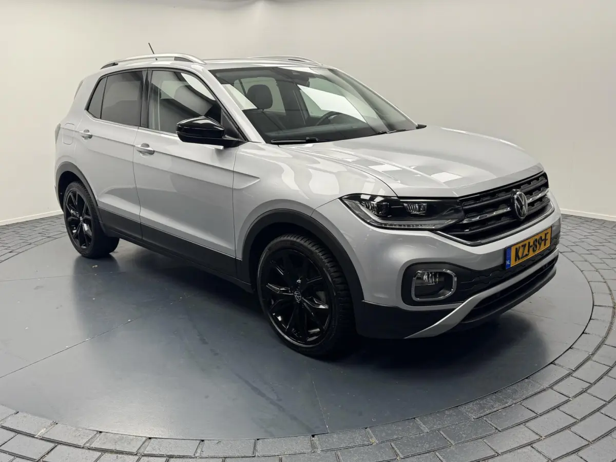 1.0 TSi Style 110PK Automaat-Trekhaak-Navigatie-Cr.contr-Carplay-Clima-Camera-Stoelverwarming-Parkeersensoren-Virtual-Lm18''velgen