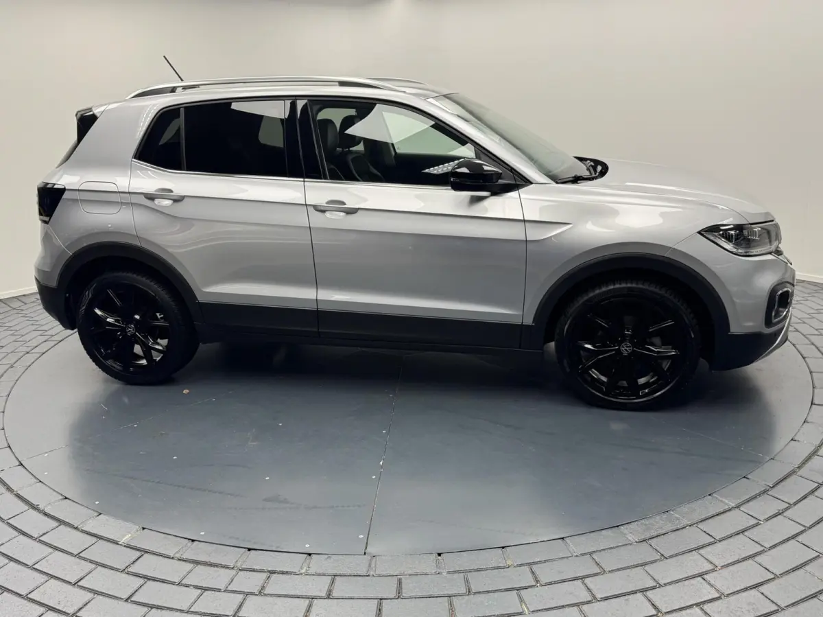 1.0 TSi Style 110PK Automaat-Trekhaak-Navigatie-Cr.contr-Carplay-Clima-Camera-Stoelverwarming-Parkeersensoren-Virtual-Lm18''velgen