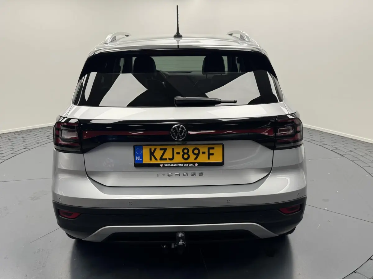 1.0 TSi Style 110PK Automaat-Trekhaak-Navigatie-Cr.contr-Carplay-Clima-Camera-Stoelverwarming-Parkeersensoren-Virtual-Lm18''velgen