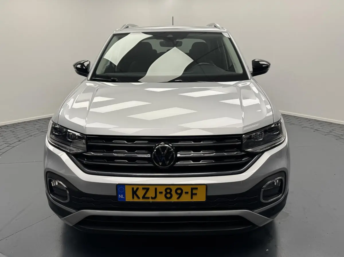 1.0 TSi Style 110PK Automaat-Trekhaak-Navigatie-Cr.contr-Carplay-Clima-Camera-Stoelverwarming-Parkeersensoren-Virtual-Lm18''velgen