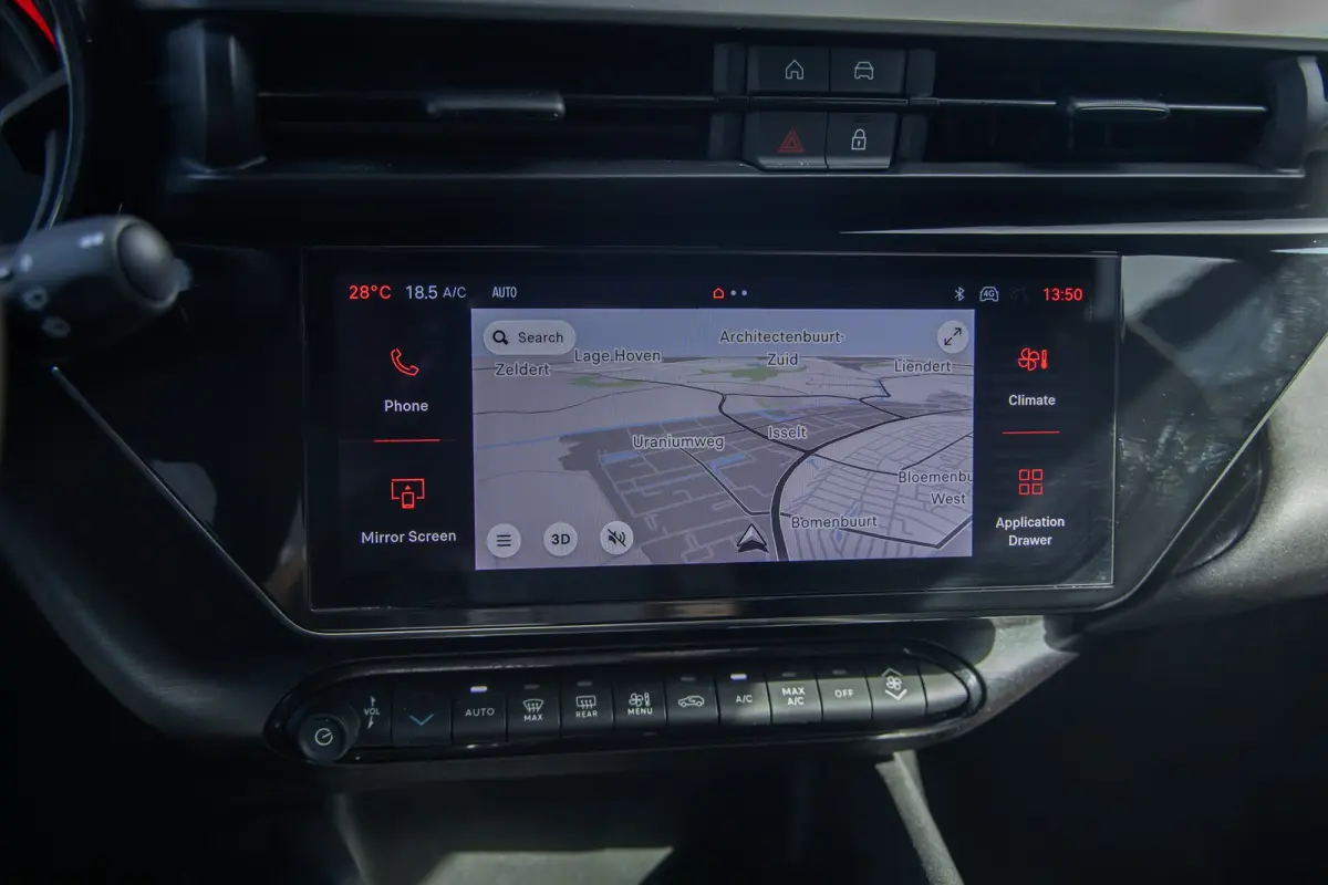 1.2 Turbo Hybrid Ibrida Speciale | Apple Carplay/Android Auto | Elek. Stoelen met Massagefunctie | Dodehoek detectie | Matrix LED | Keyless | Sfeerverlichting | Apple Carplay/Android Auto|te