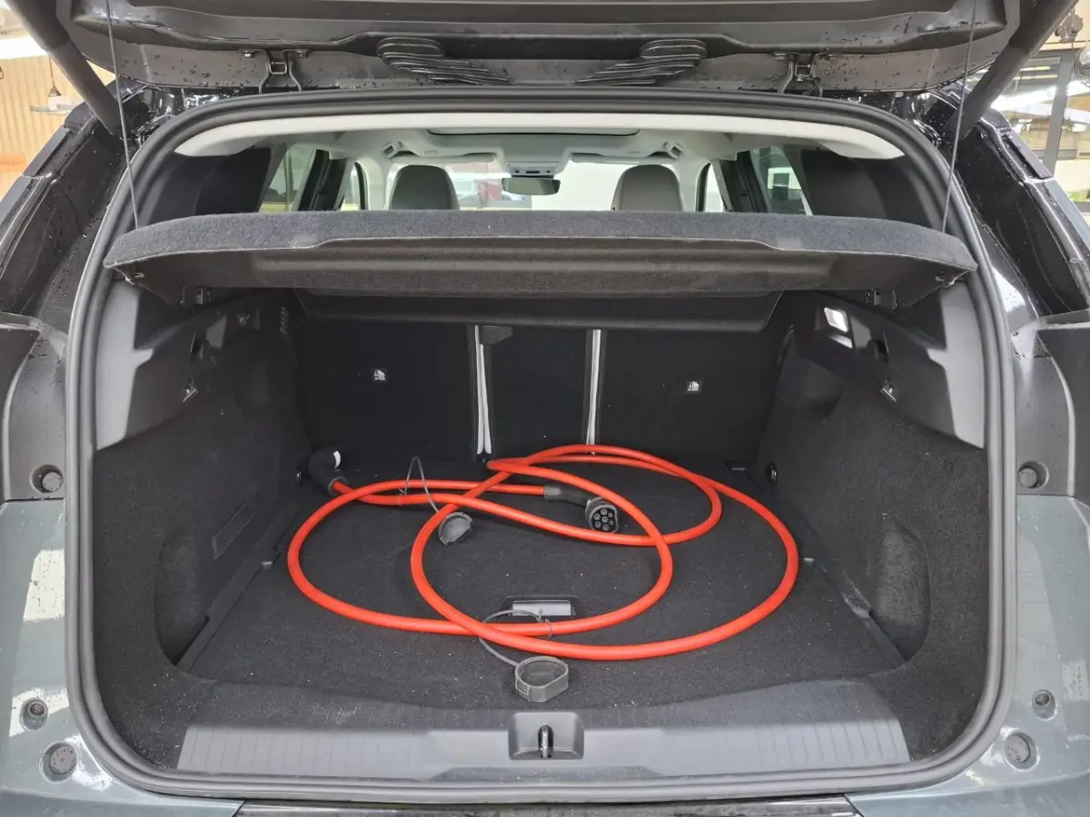 Max Comfort Range 74 kWh 100%SOH! Tot 8 Jaar Garantie! | Schuif-/Kanteldak | Afn. Trekhaak | Vol-Leder | Warmtepomp | Massage | Elektr. Achterklep | Adaptive Cruise | !!