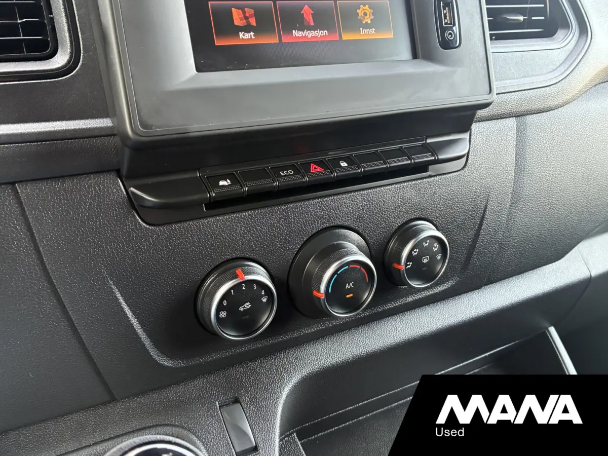 T35 2.3 dCi 135 L2H2 Airco Bluetooth Sensoren Radio
