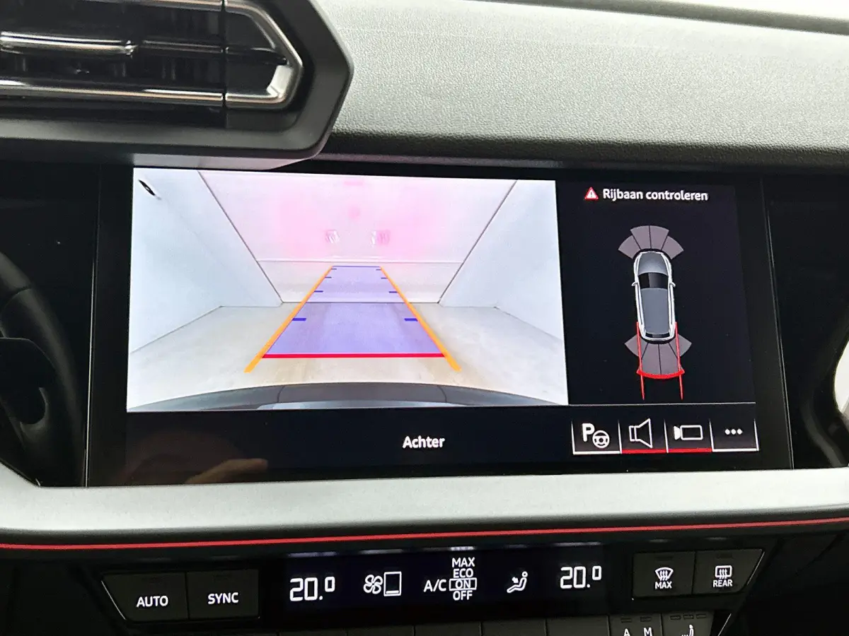 40 TFSI e Advanced edition 204 PK | Navigatie | Camera | Cruise control | Climate Control | Stoelverwarming | 18 Inch Velgen Zwart | Parkeersensoren |