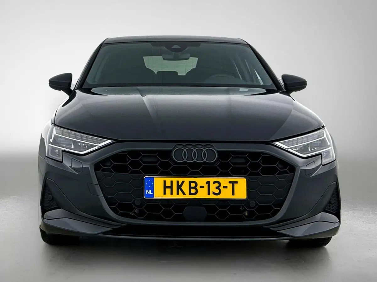 40 TFSI e Advanced edition 204 PK | Navigatie | Camera | Cruise control | Climate Control | Stoelverwarming | 18 Inch Velgen Zwart | Parkeersensoren |