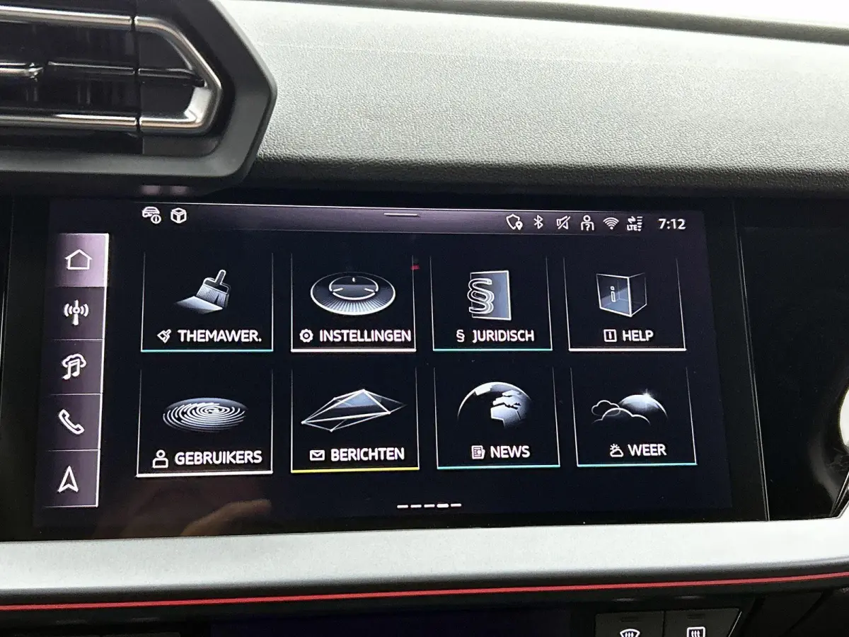 40 TFSI e Advanced edition 204 PK | Navigatie | Camera | Cruise control | Climate Control | Stoelverwarming | 18 Inch Velgen Zwart | Parkeersensoren |