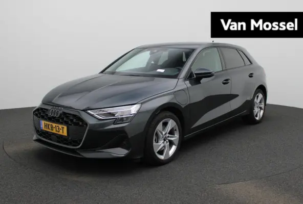 40 TFSI e Advanced edition 204 PK | Navigatie | Camera | Cruise control | Climate Control | Stoelverwarming | 17 Inch Velgen | Parkeersensoren |