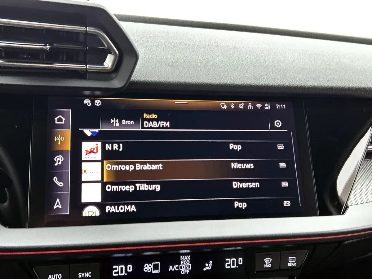 40 TFSI e Advanced edition 204 PK | Navigatie | Camera | Cruise control | Climate Control | Stoelverwarming | 18 Inch Velgen Zwart | Parkeersensoren |