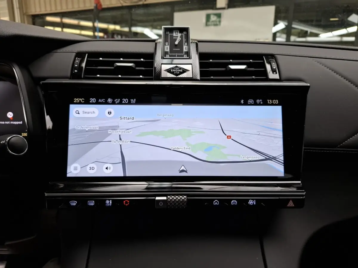 1.6 PHEV 300 4x4 Pallas | Schuif-/Kanteldak | Vol-Leder | Adaptive Cruise | Stoelverwarming | 7,4kW Lader | Achteruitrijcamera | !!
