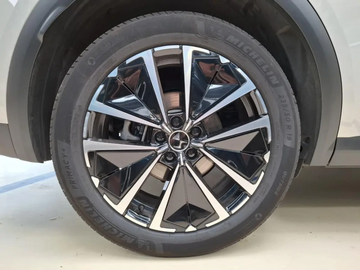 1.6 PHEV 300 4x4 Pallas | Schuif-/Kanteldak | Vol-Leder | Adaptive Cruise | Stoelverwarming | 7,4kW Lader | Achteruitrijcamera | !!