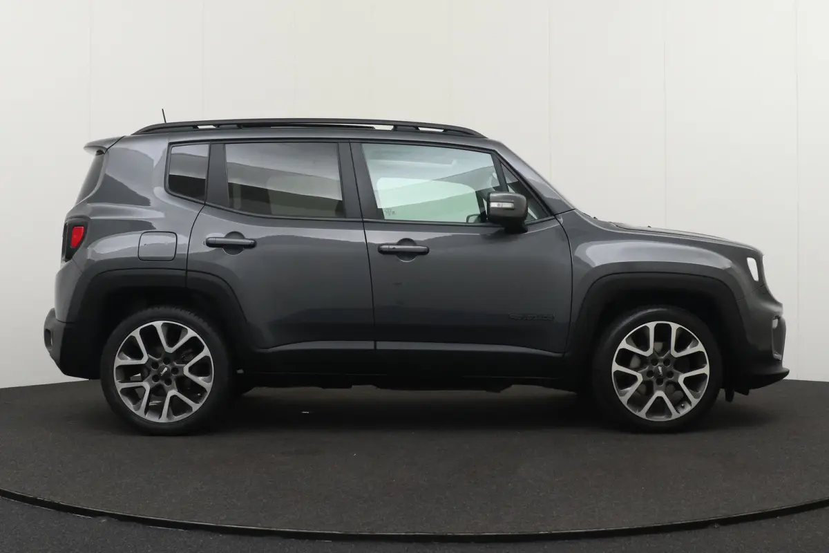 1.5T 131 PK Aut. e-Hybrid S Pano-dak 19'LMV Camera Dodehoek