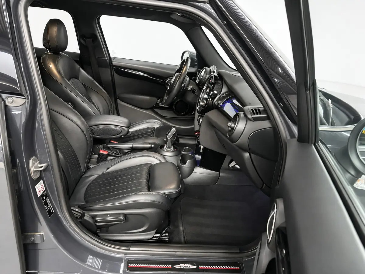 2.0 Cooper S JCW 192PK Automaat Pano Leder