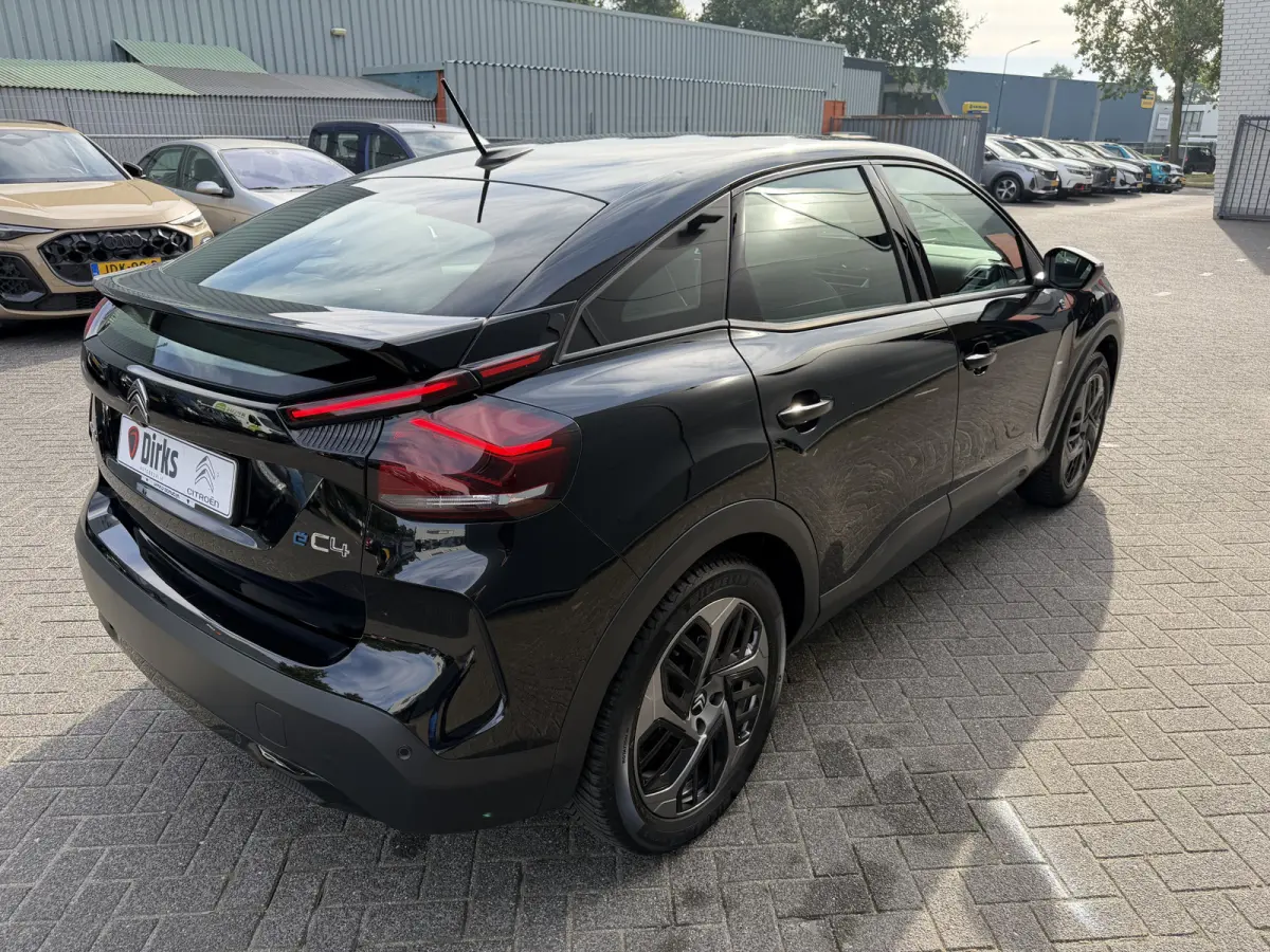 You 50 kWh (Camera - LED - Navigatie via APP - Comfort seats - Automatische Airco - Apple Carplay)