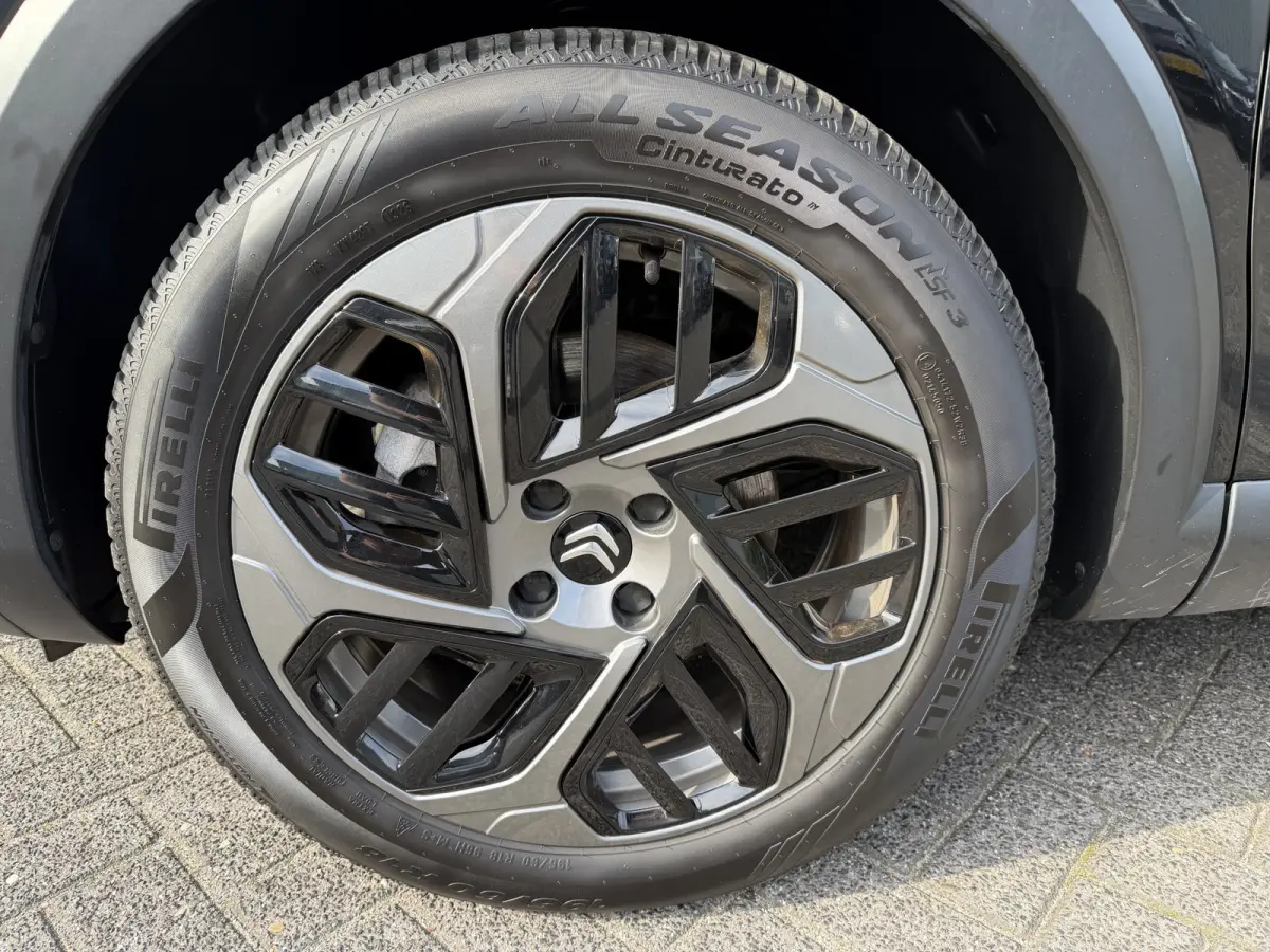 You 50 kWh (Camera - LED - Navigatie via APP - Comfort seats - Automatische Airco - Apple Carplay)