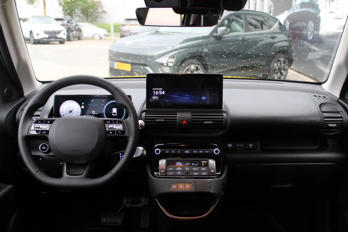 Pulse | 17 INCH | Gewrapt | Navigatie | Verschuifbare achterbank | Adaptieve Cruise Control | Automaat