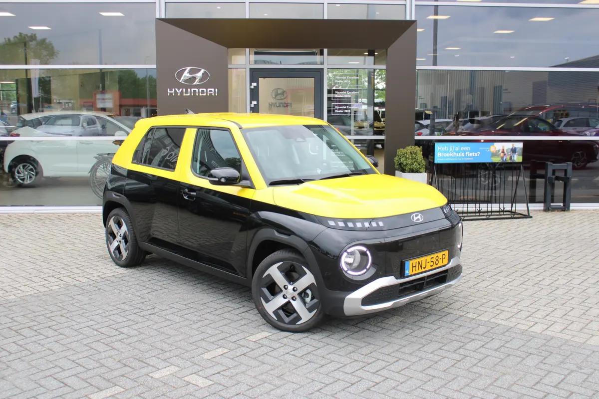 Pulse | 17 INCH | Gewrapt | Navigatie | Verschuifbare achterbank | Adaptieve Cruise Control | Automaat