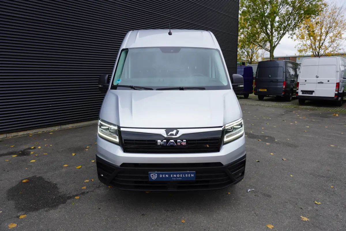 3.160 160pk Automaat RWD 3500kg Trekgewicht L4H3/L3H2 Apple carplay Camera Trekhaak Navigatie Parkeersensoren LED 3-zits