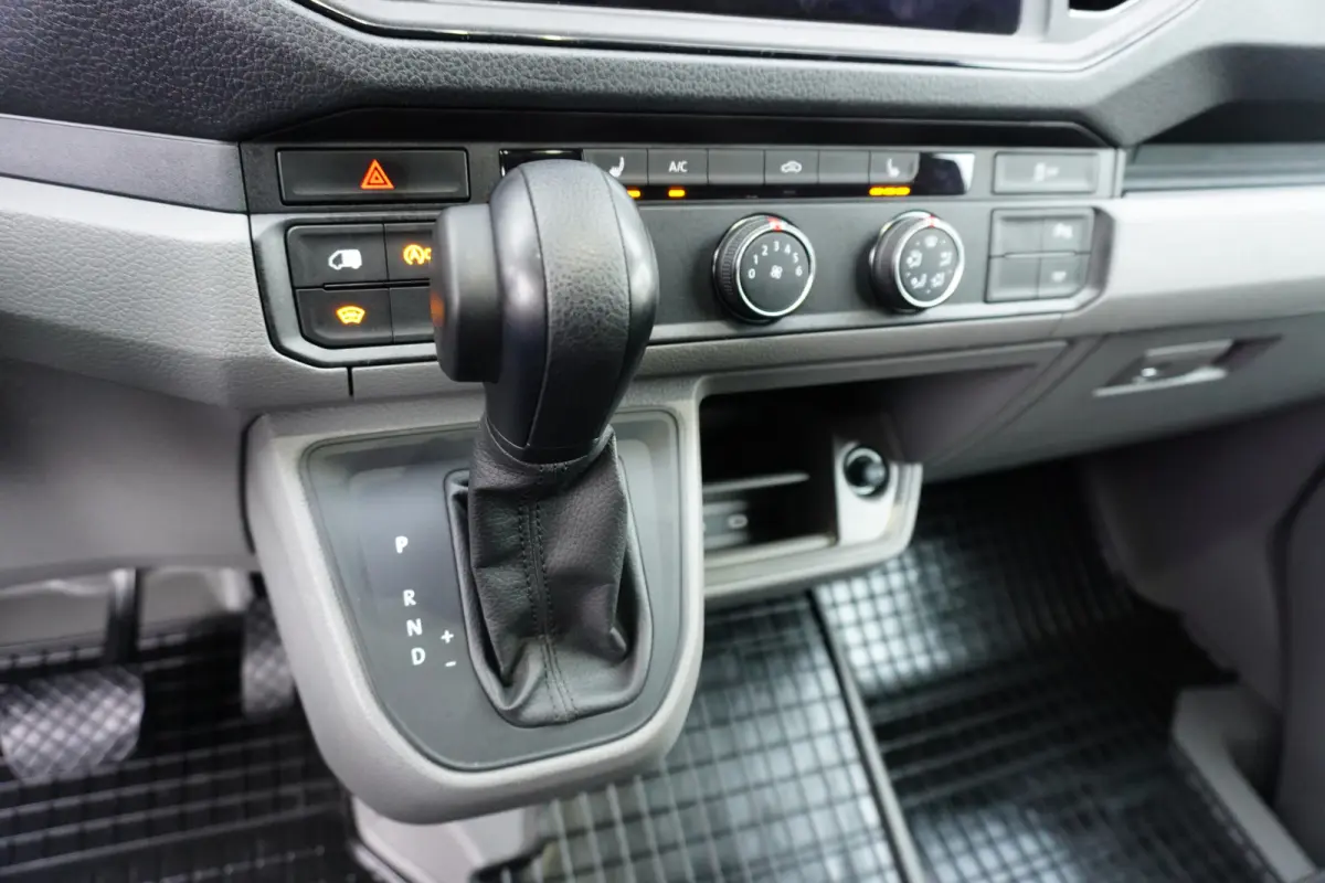 3.160 160pk Automaat RWD 3500kg Trekgewicht L4H3/L3H2 Apple carplay Camera Trekhaak Navigatie Parkeersensoren LED 3-zits