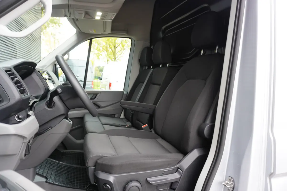 3.160 160pk Automaat RWD 3500kg Trekgewicht L4H3/L3H2 Apple carplay Camera Trekhaak Navigatie Parkeersensoren LED 3-zits