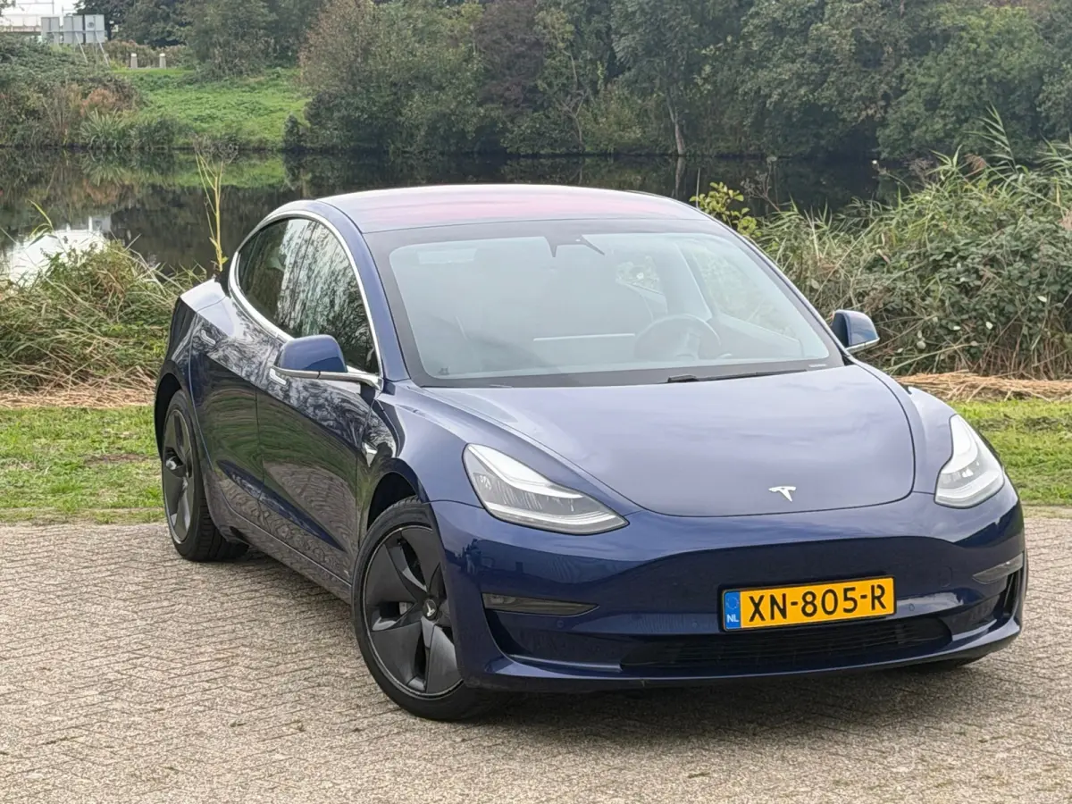 Long Range AWD 75 kWh - Deep Blue Metallic - SOH 87% - Topstaat