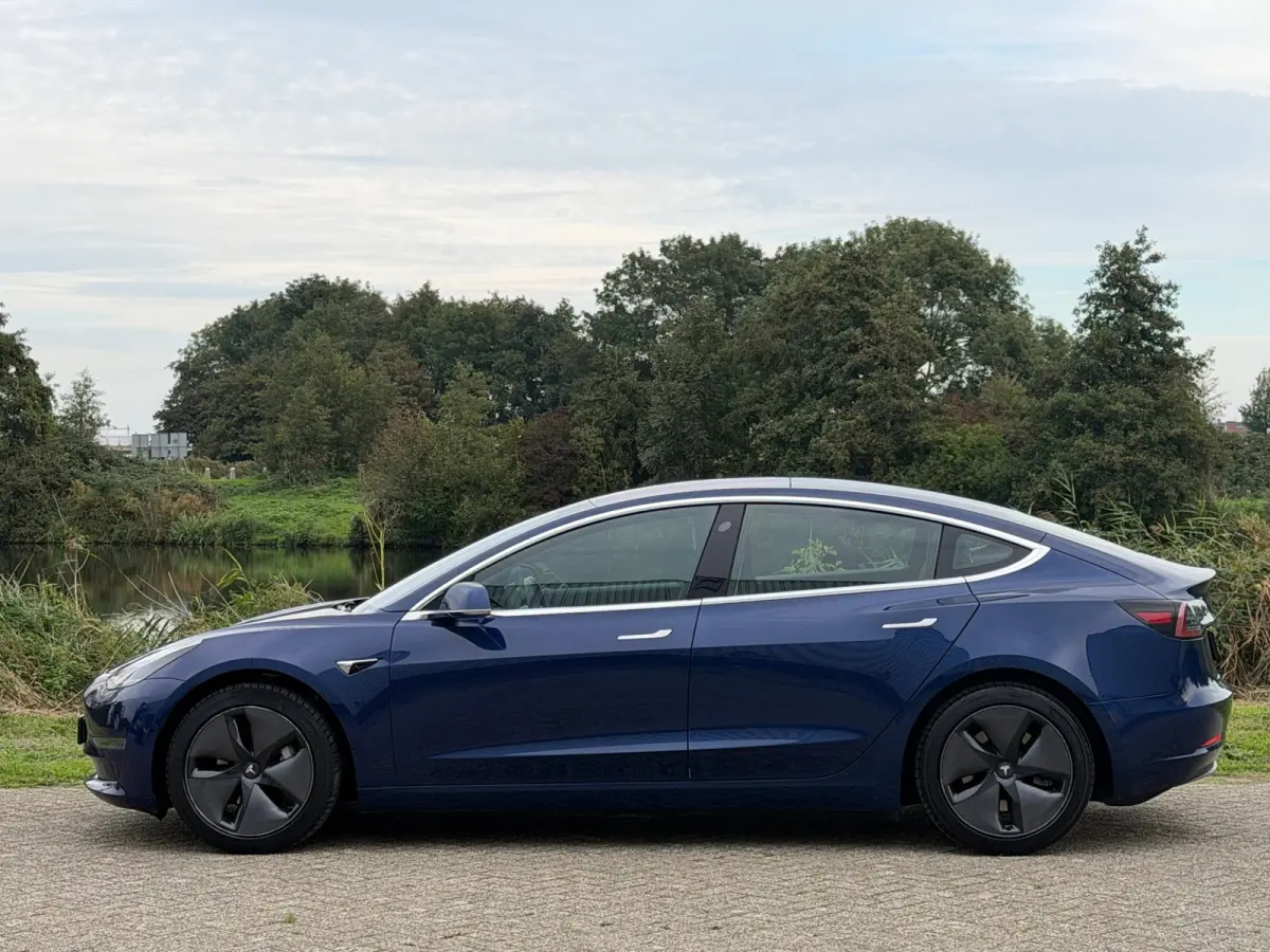 Long Range AWD 75 kWh - Deep Blue Metallic - SOH 87% - Topstaat